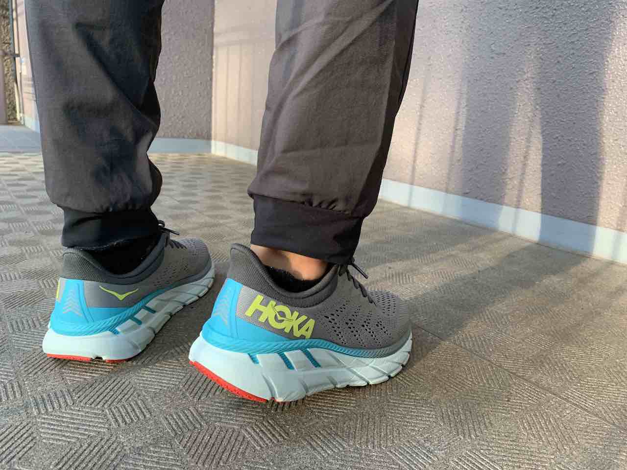 超特価定番 HOKA ONE ONE - ホカ オネオネ クリフトン7 27.5