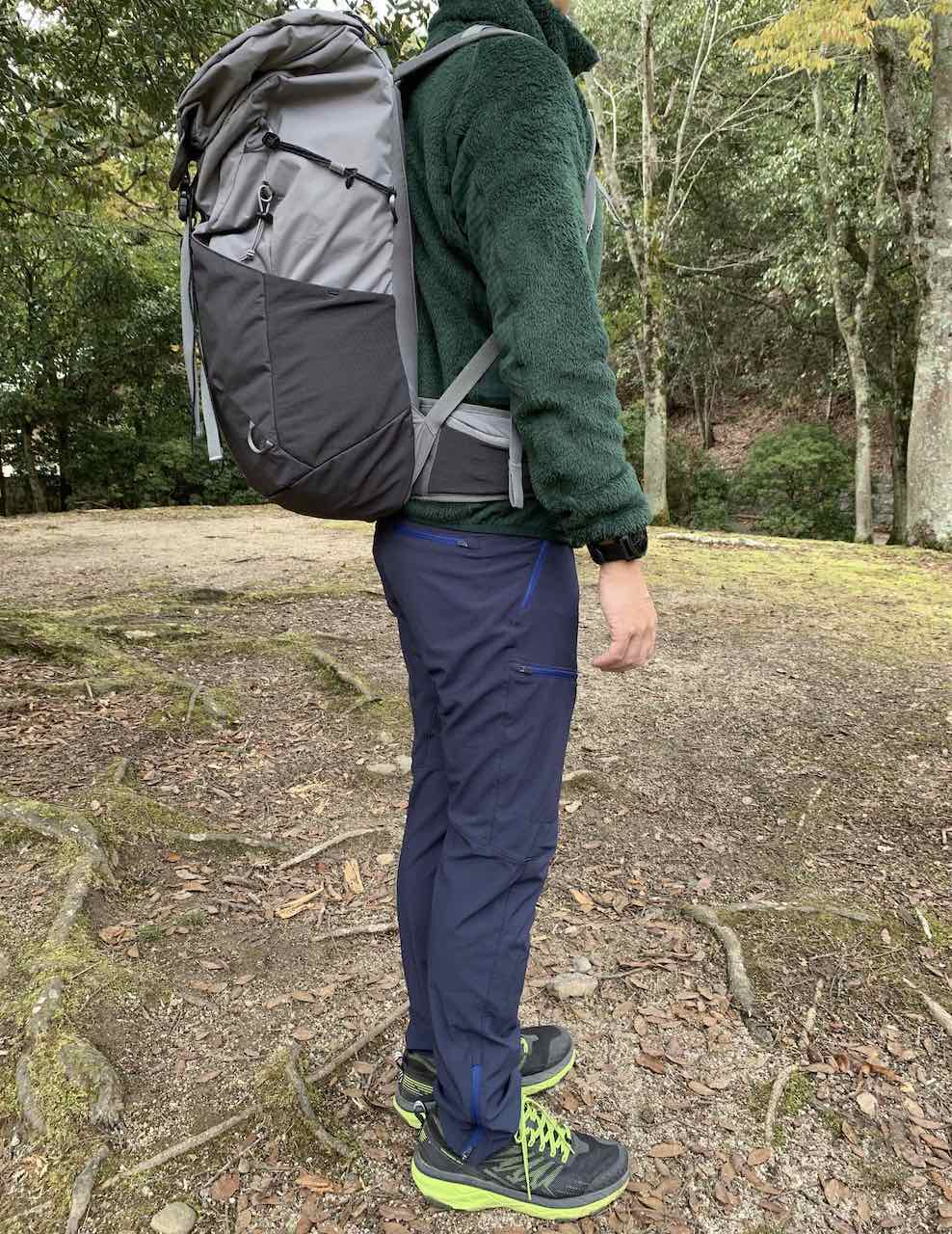 在庫定番パタゴニア　アルトヴィアパック　28L M ブラック 登山ウェア・アウトドアウェア